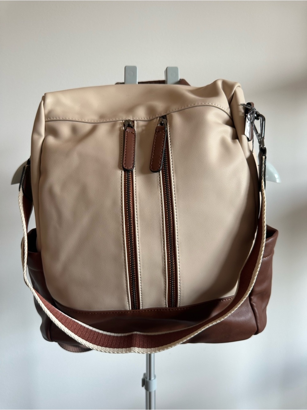 Two-Tone Beige and Brown Faux Leather Crossbody/Shoulder Bag